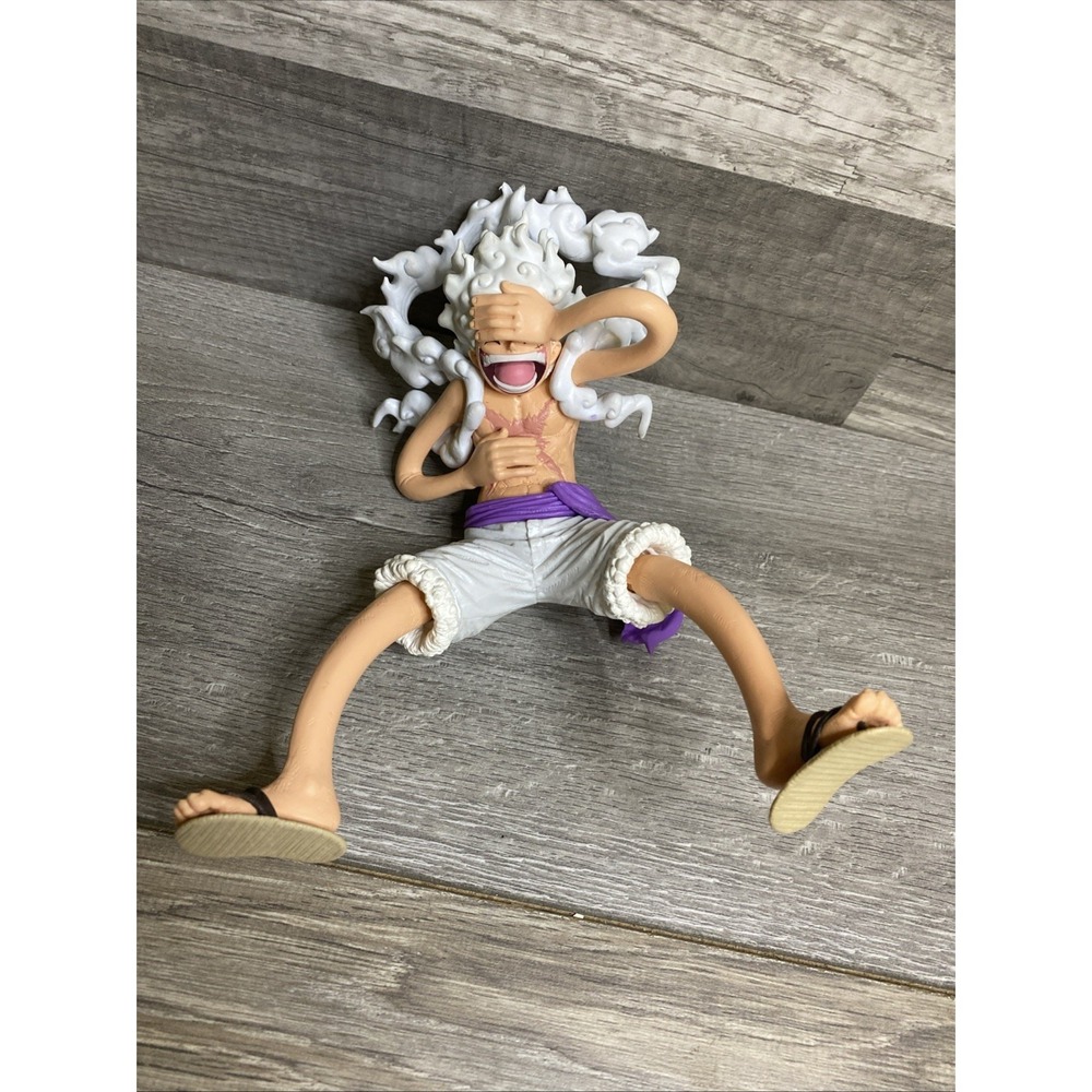 One Piece King of Artist  The Monkey D Luffy Figure Gear5 BANPRESTO Japan